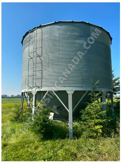 Westeel-Rosco Hopper Grain Bin – Approx. 3,500 Bushels – $9,500 OBO