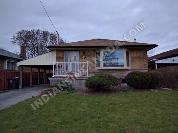 Newly Renovated 3-Bedroom Main Floor for Rent – Sheppard & Warden