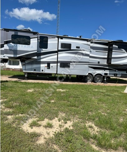 π 2019 Montana 3760 Front Living Fifth Wheel RV β Luxury 5 Slide-Out Camper