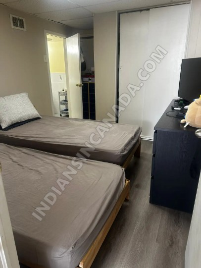 1 Bedroom Basement Apartment for Rent – Bathurst & Steeles, Toronto