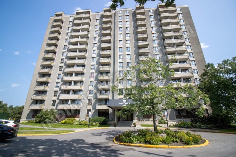 1 Bedroom Apartment for Rent – The Oaks Apartments, Ottawa South