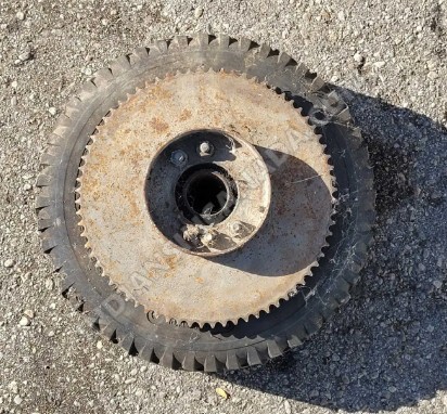 4.10/3.50-6 Go-Kart Tire & Rim with Gear Drive